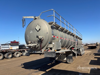 2014 Heil 12200 gal Tri/A Tanker Trailer