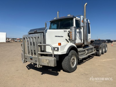 2014 Western Star 4900SA 8x6 トラックトラクター（Tri/A）