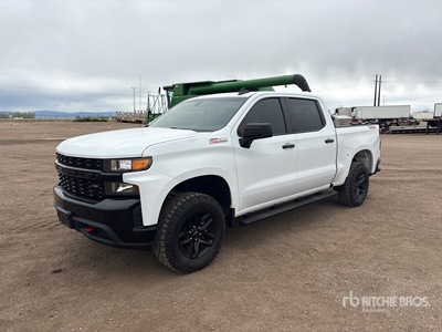 2022 Chevrolet 1500 LTD Z71 4x4 Crew Cab بيك اب