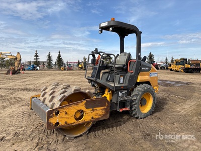 2019 Volvo SD45B Padfoot Drum Compactor