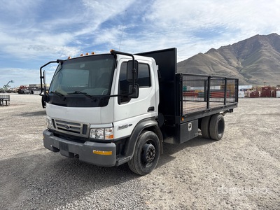 2007 Ford LCF 450 4x2 Flatbed Truck