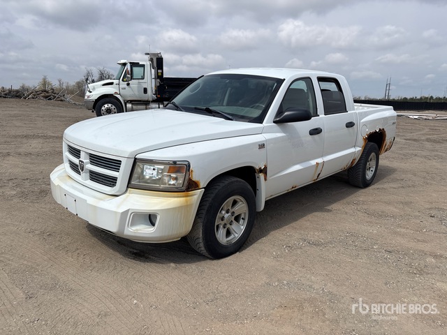 2010 Dodge Dakota 2010 Dodge Dakota Sxt 4X4 Crew Cab Pickup