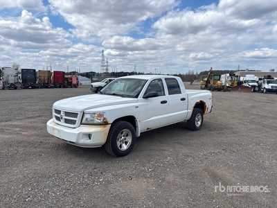 2010 Dodge Dakota 4x4 Crew Cab Pickup