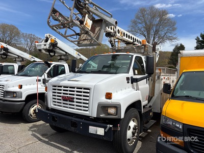 Altec AT40C 40 ft on 2009 GMC C8500 4x2 Cable Placer Bucket Truck