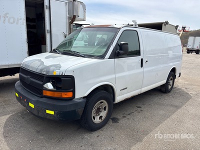 2006 Chevrolet Express 2500 Cargo Van (Inoperable)