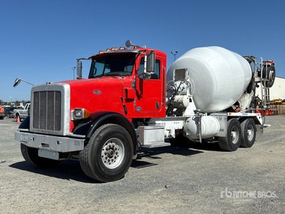 2014 Peterbilt 365 8x4 Mixer Truck