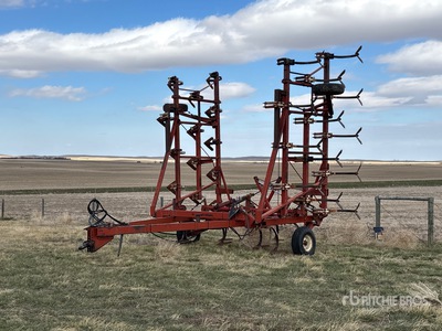 International 55 Chisel Plow 35 ft 耕うん機