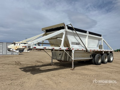2011 Castleton 37 ft Tri/A Belly Dump Trailer