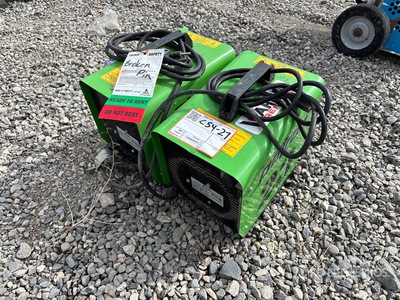 Quantity of (2) Patron Calefactor de espacio