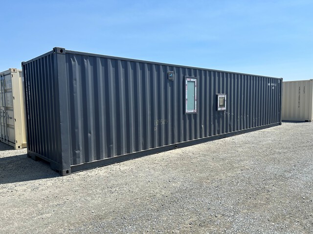 2011 40 ft Standard Office/ Living Space Storage Container