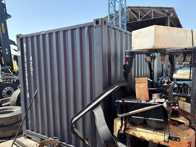 2011 40 ft Standard Office/ Living Space Storage Container
