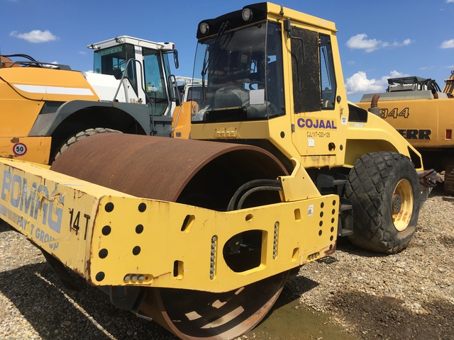 2007 Bomag BW219D-4 Vibratory Double Drum Roller 2007 Bomag BW219D-4 Vibratory Double Drum Roller