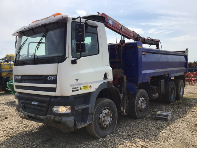 2003 (unverified) HMF Grapple Crane DAF CF85.340 8x4 Dump Truck w/Crane