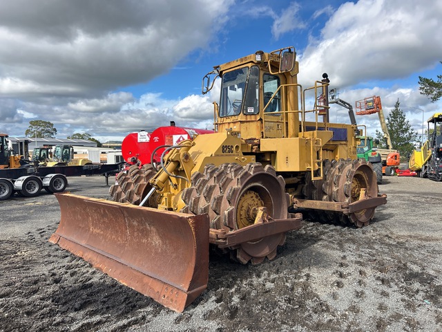 1986 Cat 825C Converted from 826C Soil Compactor