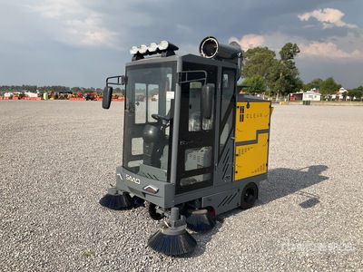 2026 SAAO LS-2000 Ride-On Electric Barredora (Sin Usar) / Floor Sweeper (Unused)