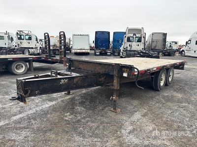 2003 Big Bubba 16 ft T/A مقطورة معدات