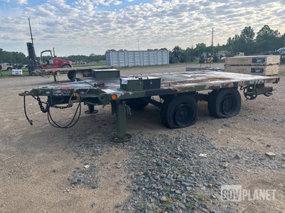 M1061A1 T/A Flatbed Trailer