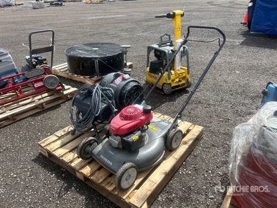 Quantity of (3) Rasenmäher