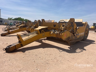 2009 Humdinger 620H 2 Tire Hydraulic Pull Scraper