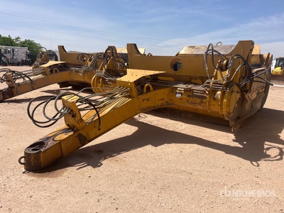 2009 Humdinger 620H 2 Tire Hydraulic Pull Scraper