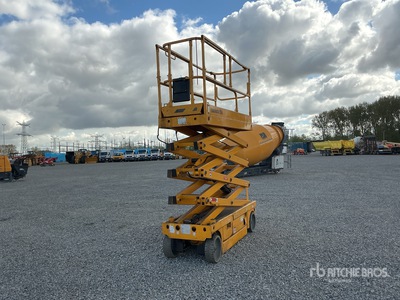 2013 Haulotte Compact 10N Electric Schaarlift