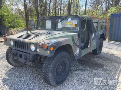 1996 AM General M1097A2 HMMWV 2 Door Soft Top w/Truck Body