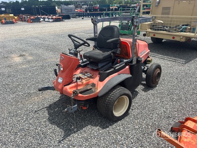 2010 Kubota F3680 4x4 Ride-On Cortacesped (Inoperable)