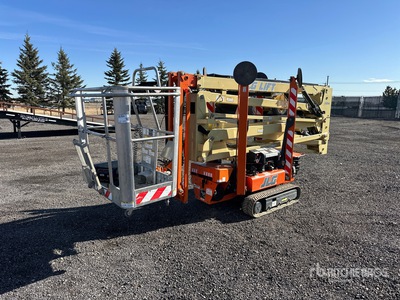 2011 JLG X550AJ Crawler Gasoline Articulating Boom Lift (Inoperable)