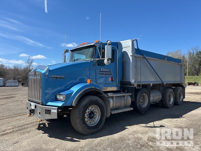 2009 Kenworth 8x4 Wywrotka Tri/A