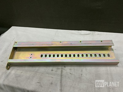 (19) Greene Metal Products 12328728-1 Seat Tracks