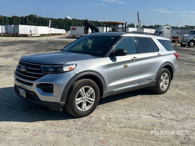 2022 Ford Explorer XLT SUV