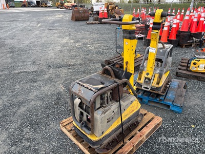 2017 Wacker DPU5545HEH Vibratory Plate Compactor