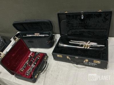 (5) Clarinets, (3) Trumpets & (1) Saxophone