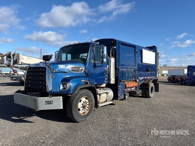 2017 Freightliner 108SD 4x2 Side Loader Ciężarówka do zbiórki odpadów