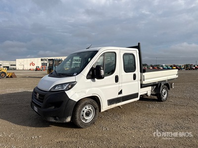 2014 Fiat Ducato Crew Cab Flatbed Truck