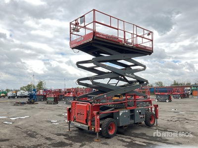 2016 Skyjack SJ9250 4x4 Diesel Scissor Lift