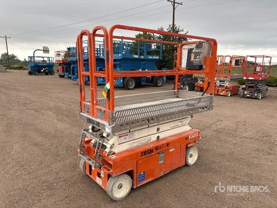 2019 Snorkel S3215L Electric Scissor Lift