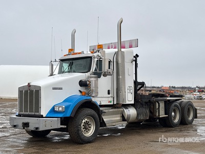 2014 Kenworth T880 6x4 Sleeper T/A Sleeper Truck Tractor
