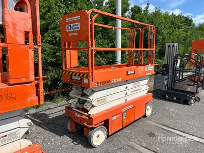 2019 Snorkel S3226E Electric Elevador de tijera