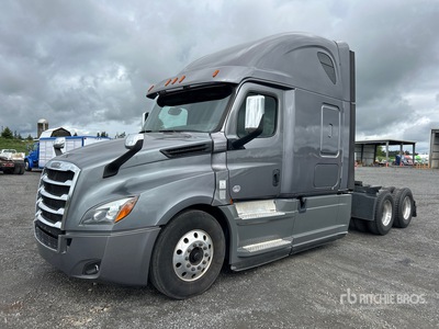 2020 Freightliner Cascadia 126 6x4 T/A Sleeper Truck Tractor