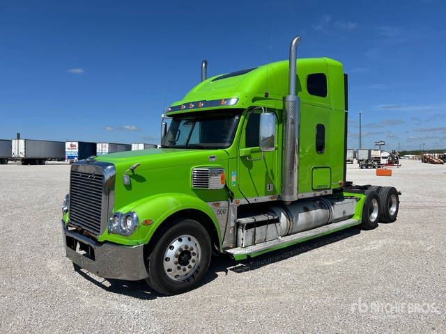 2016 Freightliner Columbia 120 6x4 T/A Sleeper Truck Tractor (Glider Kit)