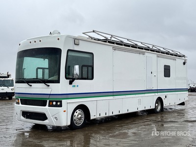 2016 Foretravel 4x2 Mobile Surveillance Unit