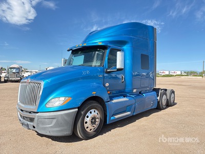 2020 International LT625 6x2 T/A Sleeper Truck Tractor