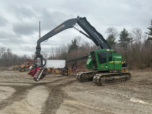 2015 John Deere 853MH Track Harvester