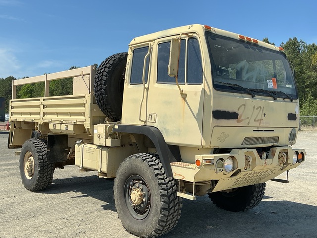 2007 Stewart & Stevenson M1078A1 LMTV 4x4 Cargo Truck
