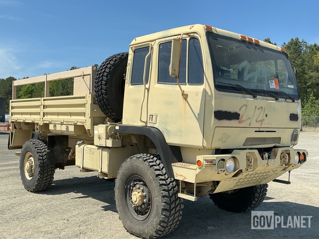 2007 Stewart & Stevenson M1078A1 LMTV 4x4 Cargo Truck