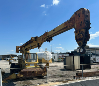 Galion D137064 Rough Terrain Crane