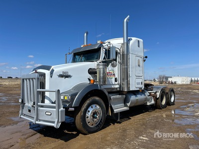 2010 Kenworth T800 6x4 T/A Sleeper Truck Tractor