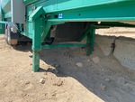 Carrier with Landing Gear / Tongue Jack