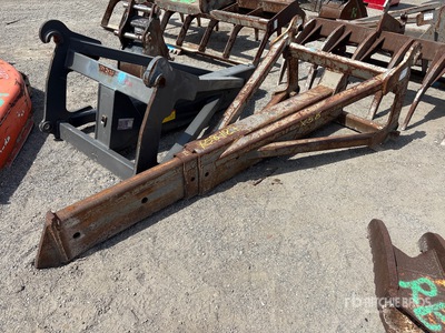 2014 Volvo Material Handling Arm